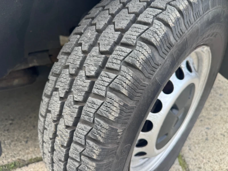 Mercedes-Benz Sprinter 311 CDI* Климатик* 8+ 1 места, снимка 3 - Бусове и автобуси - 52391297