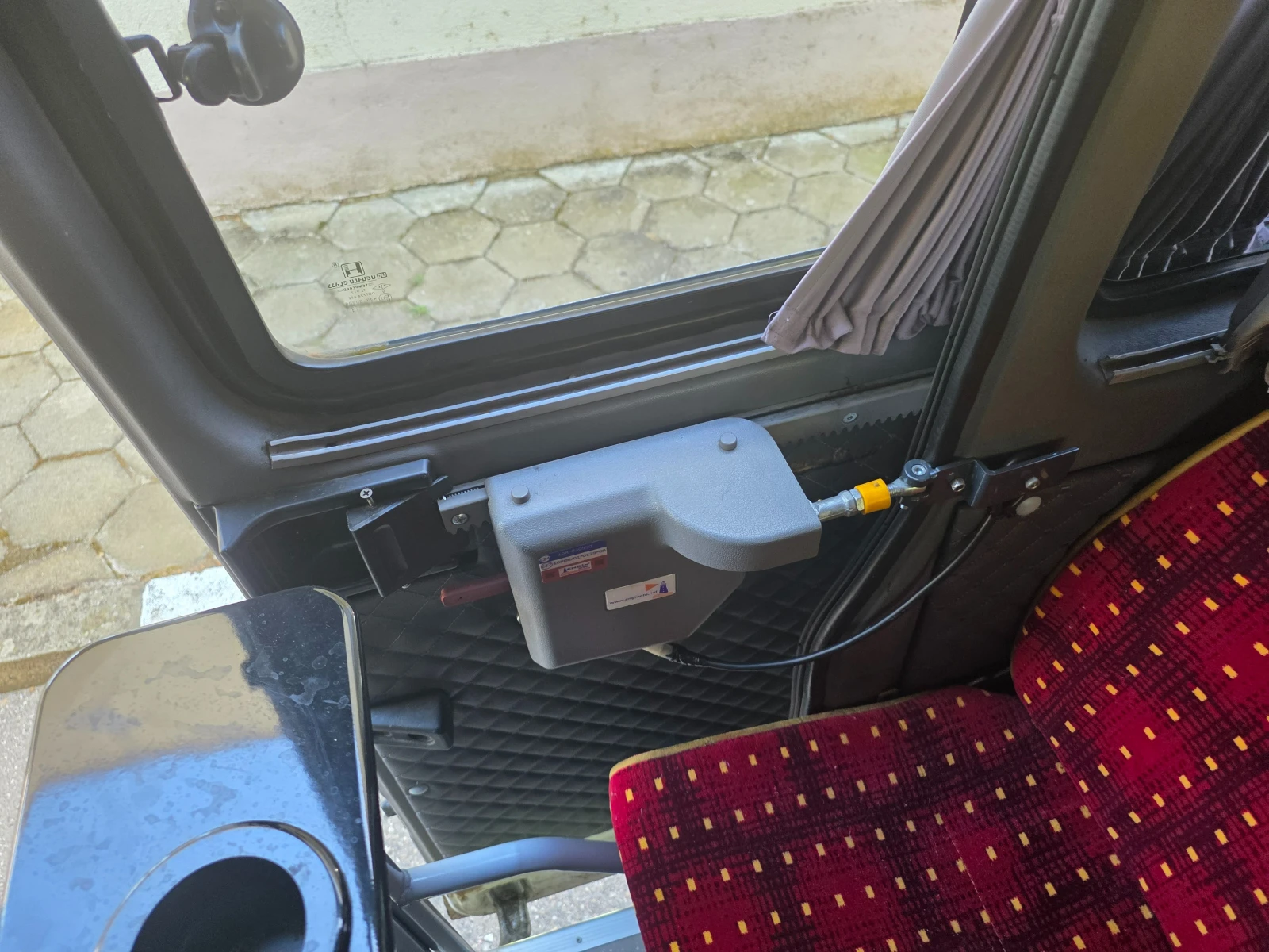 Mercedes-Benz Sprinter 316, снимка 3 - Бусове и автобуси - 56021118