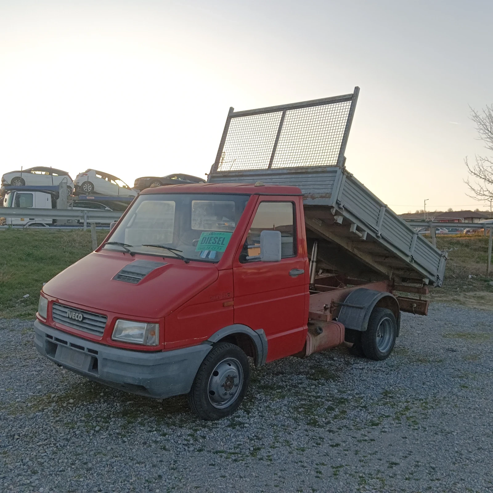 Iveco 3508 Тристранен самосвал, снимка 11 - Камиони - 53812222