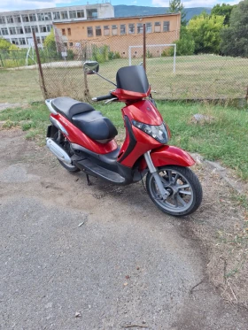 Обява за продажба на Piaggio Beverly 250 ~1 600 лв. - изображение 1