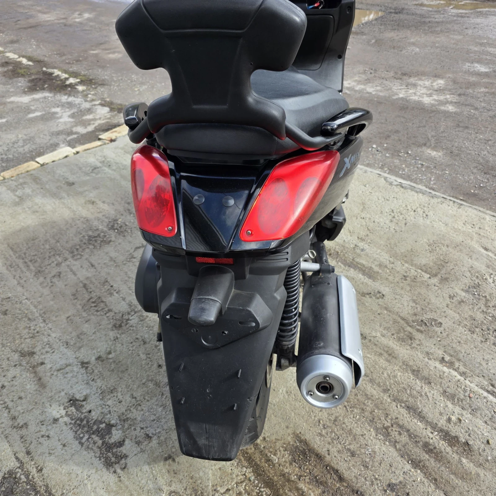 Yamaha X-max 250, снимка 15 - Мотоциклети и мототехника - 53738622