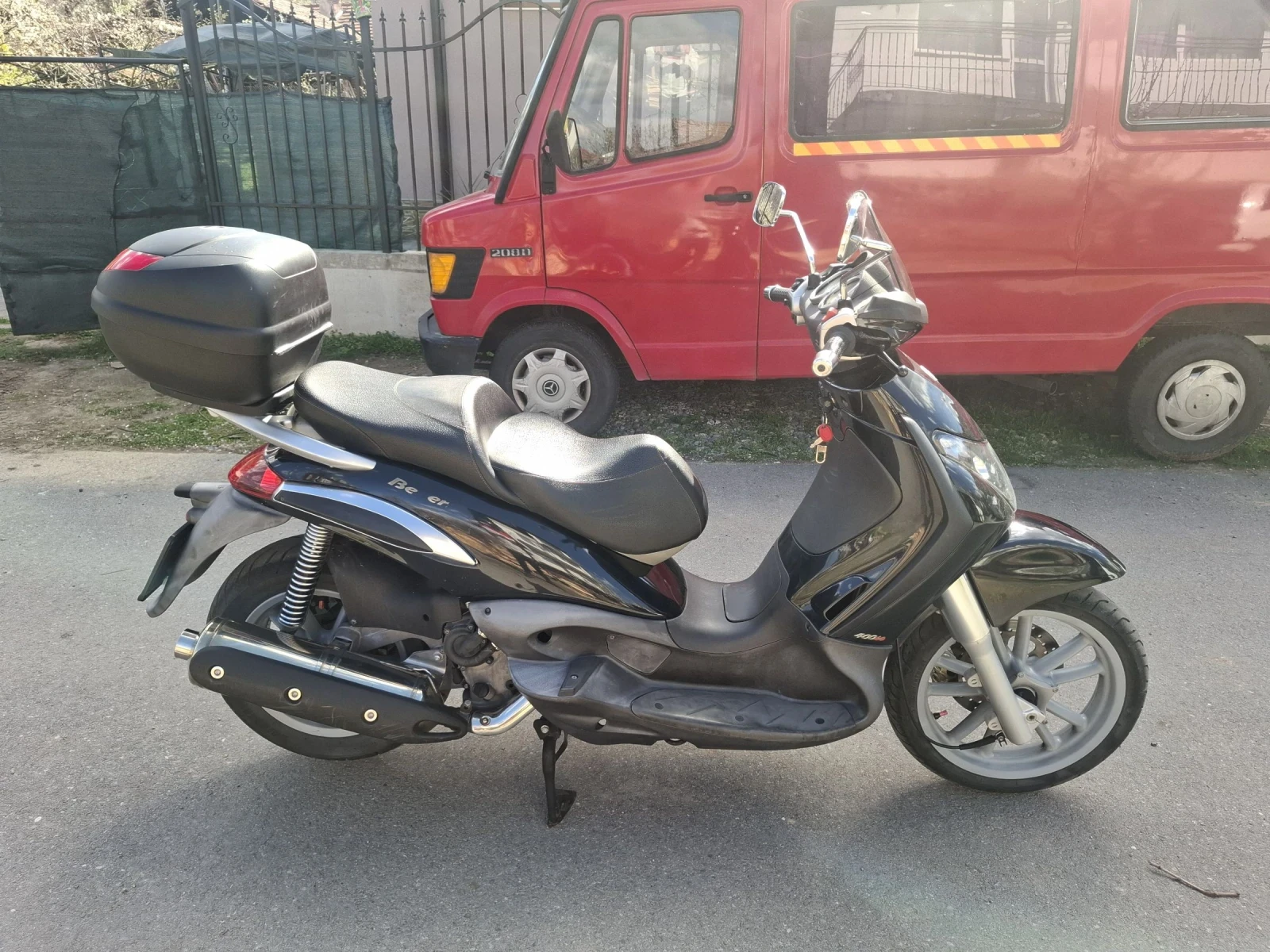 Piaggio Beverly 400ie, снимка 6 - Мотоциклети и мототехника - 54152437