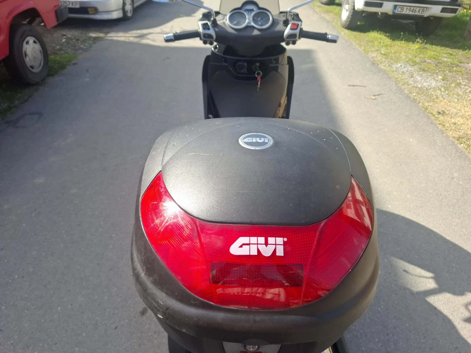 Piaggio Beverly 400ie, снимка 9 - Мотоциклети и мототехника - 54152437