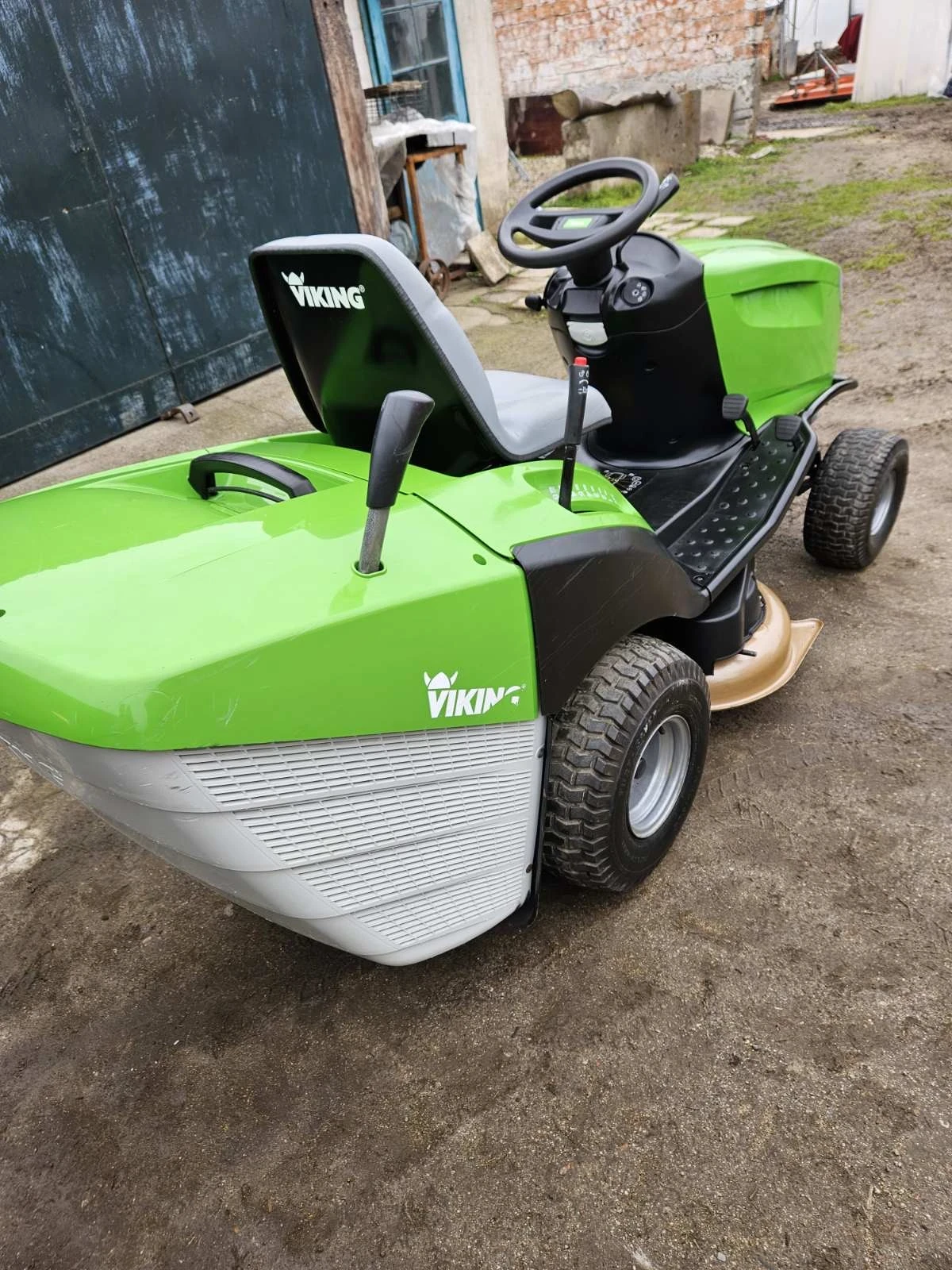 Трактор Друга марка Shtill Viking , снимка 2 - Селскостопанска техника - 55067657