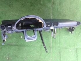 Интериор и аксесоари за Mercedes-Benz C 220, снимка 4