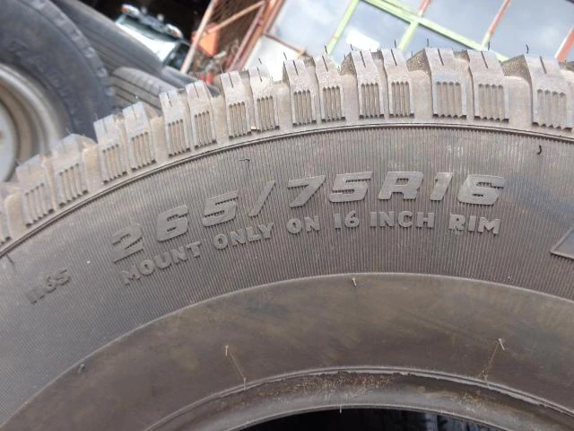 Гуми Зимни 265/75R16, снимка 6 - Гуми и джанти - 19364571