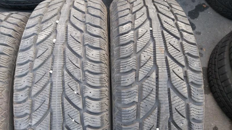 Гуми Зимни 215/70R16, снимка 3 - Гуми и джанти - 27401281