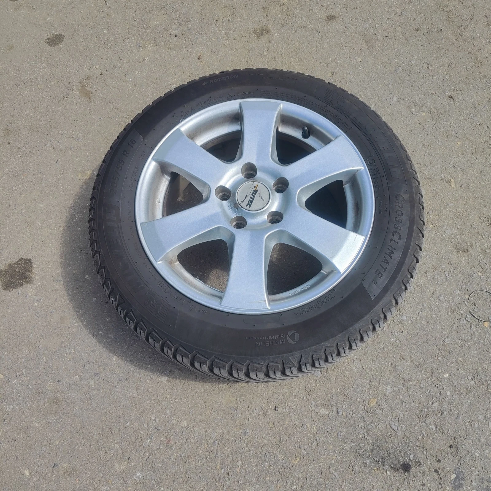    205/55R16  Renault | Mobile.bg   4