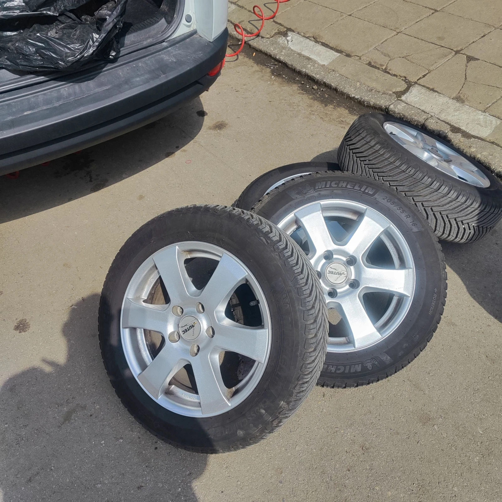    205/55R16  Renault | Mobile.bg   6