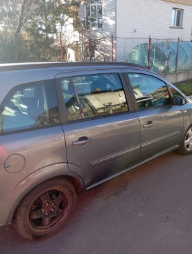 Opel Zafira B 1.9 TDI 120кс., снимка 2