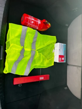 BMW 320, снимка 14