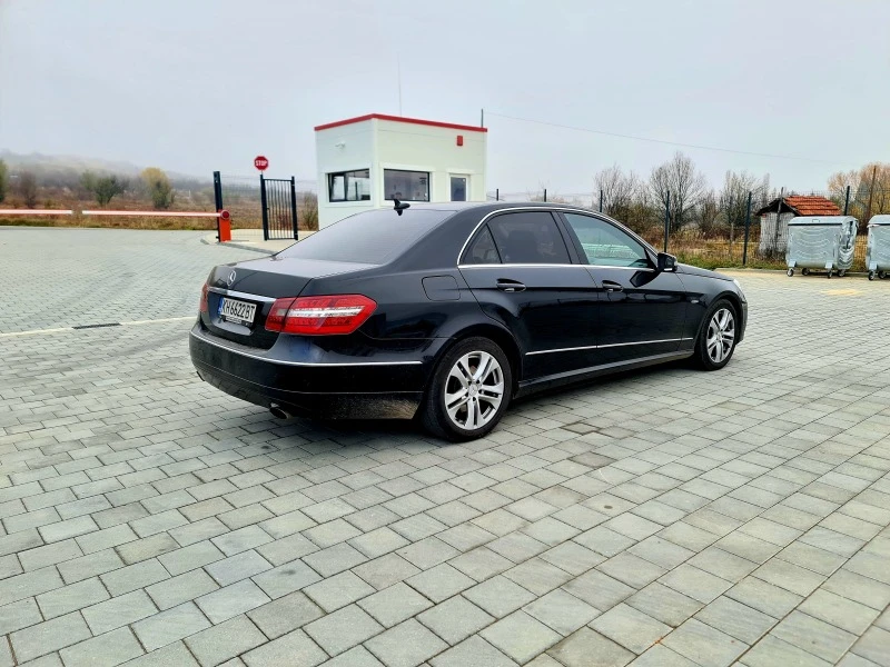 Mercedes-Benz E 350 ! ! ! CDI 7 G TRONIC ! ! ! УНИКАТ ! ! !, снимка 6 - Автомобили и джипове - 38627424