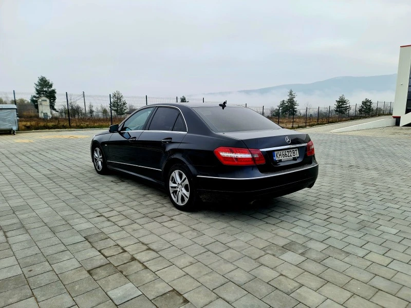 Mercedes-Benz E 350 ! ! ! CDI 7 G TRONIC ! ! ! УНИКАТ ! ! !, снимка 5 - Автомобили и джипове - 38627424