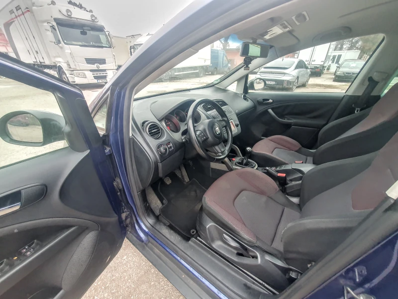 Seat Altea 2.0 TDI 140 к.с. ПАРКТРОНИК ТЕМПОМАТ * КЛИМАТРОНИК, снимка 11 - Автомобили и джипове - 48297772