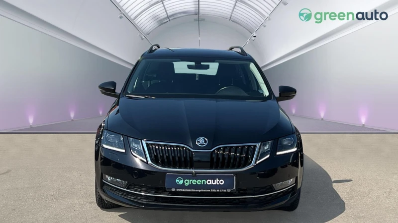 Skoda Octavia 2.0 TDi DSG Style, снимка 5 - Автомобили и джипове - 48388756