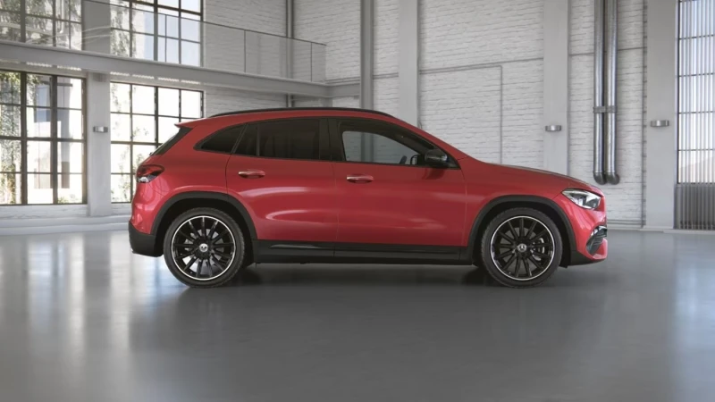 Mercedes-Benz CLA 220 4M AMG/Night/Pano/Kamera/AHK, снимка 3 - Автомобили и джипове - 51958019