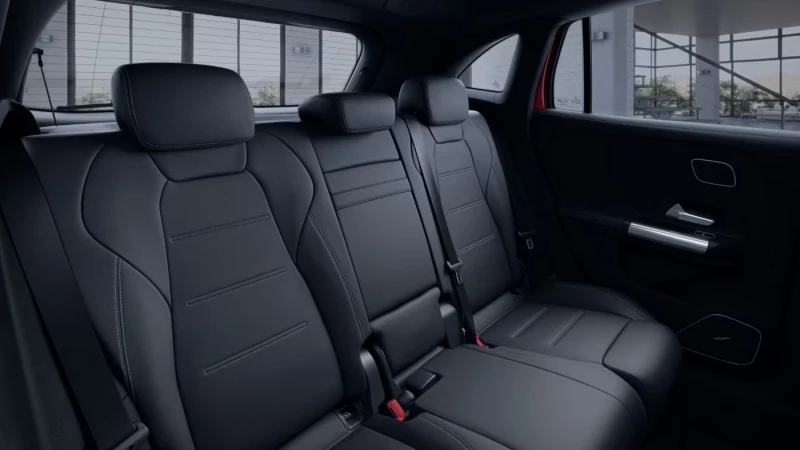 Mercedes-Benz CLA 220 4M AMG/Night/Pano/Kamera/AHK, снимка 7 - Автомобили и джипове - 51958019