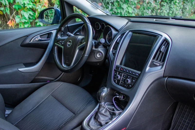 Opel Astra FACELIFT 130hp 1.7 CDTi / Android / Camera , снимка 7 - Автомобили и джипове - 52093453