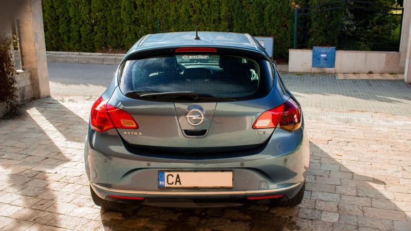 Opel Astra FACELIFT 130hp 1.7 CDTi / Android / Camera , снимка 4 - Автомобили и джипове - 52093453