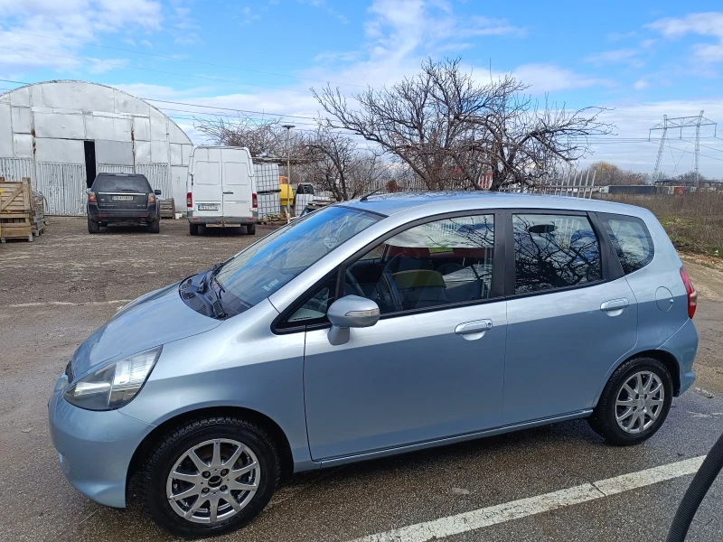 Honda Jazz, снимка 3 - Автомобили и джипове - 53392162