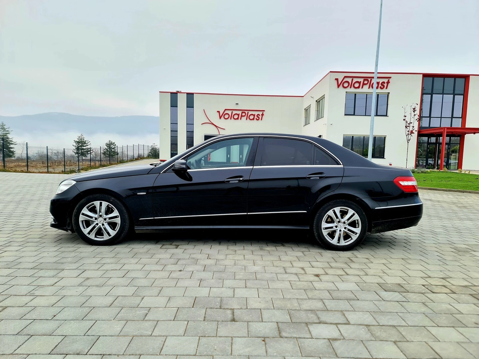 Mercedes-Benz E 350 ! ! ! CDI 7 G TRONIC ! ! ! УНИКАТ ! ! !, снимка 1