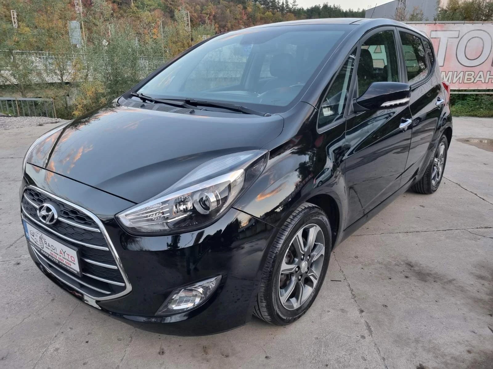 Hyundai Ix20 1.6CRDi ШВЕЙЦАРИЯ, снимка 1