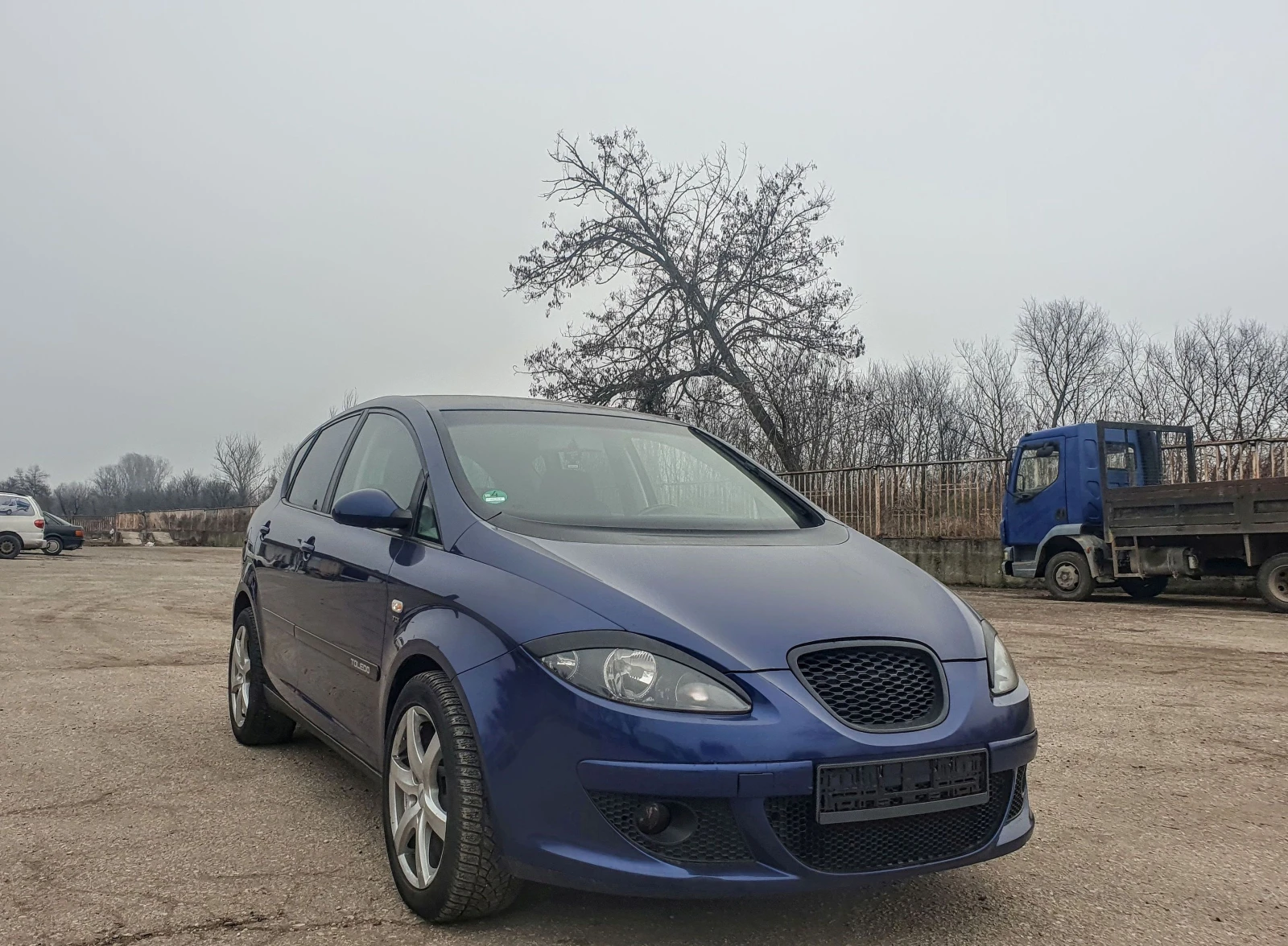 Seat Altea 2.0 TDI 140 к.с. ПАРКТРОНИК ТЕМПОМАТ * КЛИМАТРОНИК - изображение 3