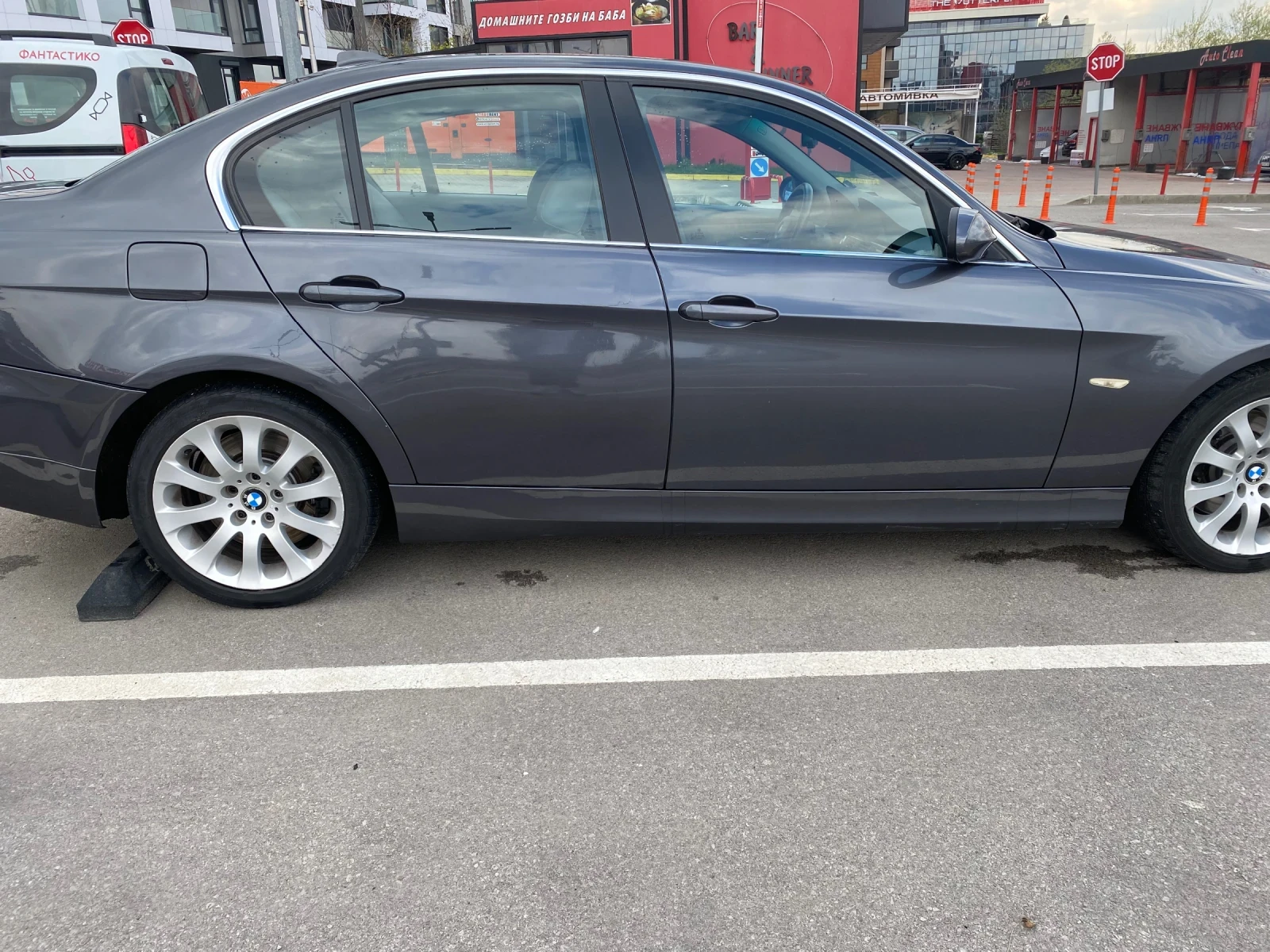 BMW 330  - изображение 4