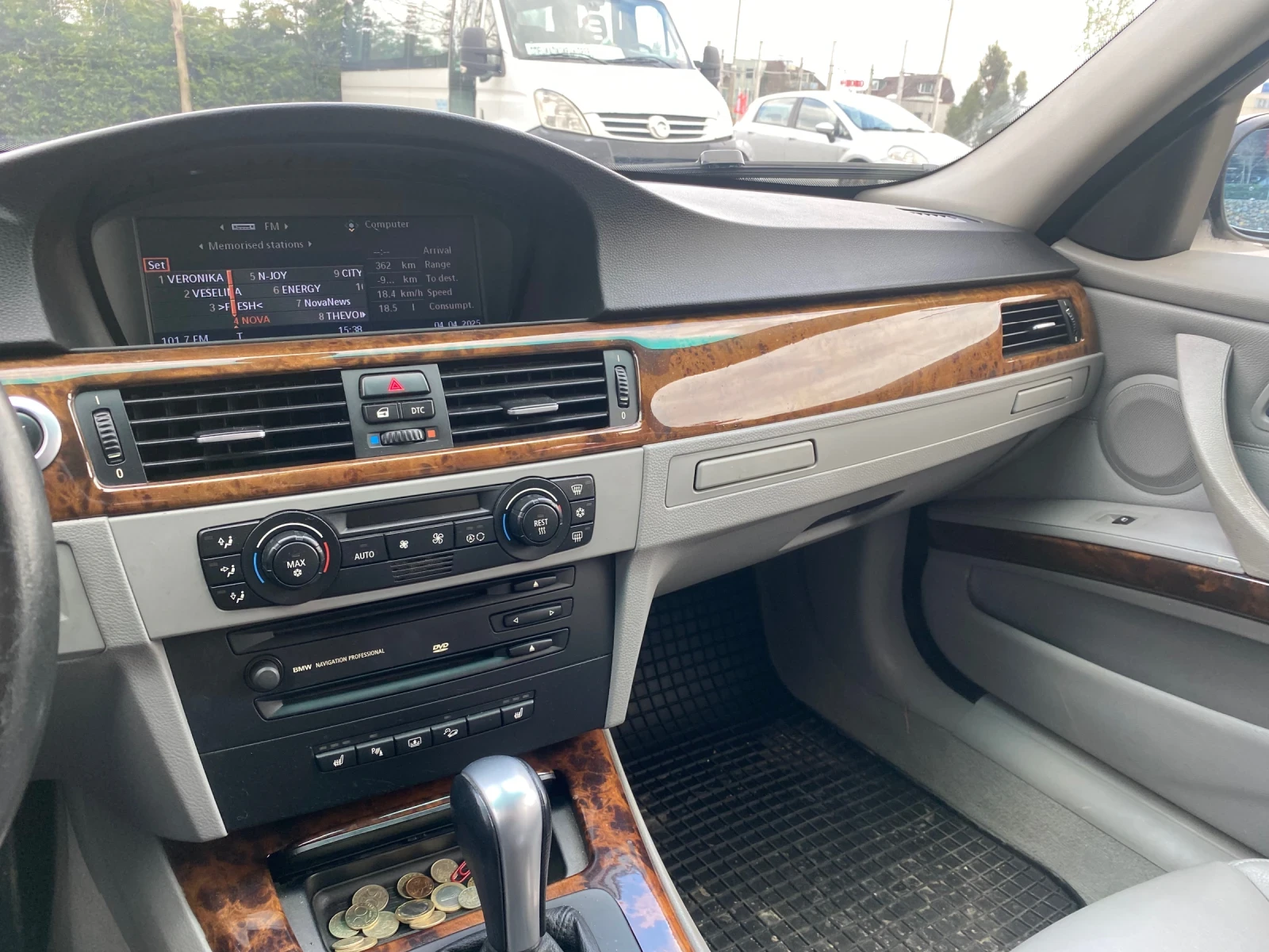 BMW 330  - изображение 9