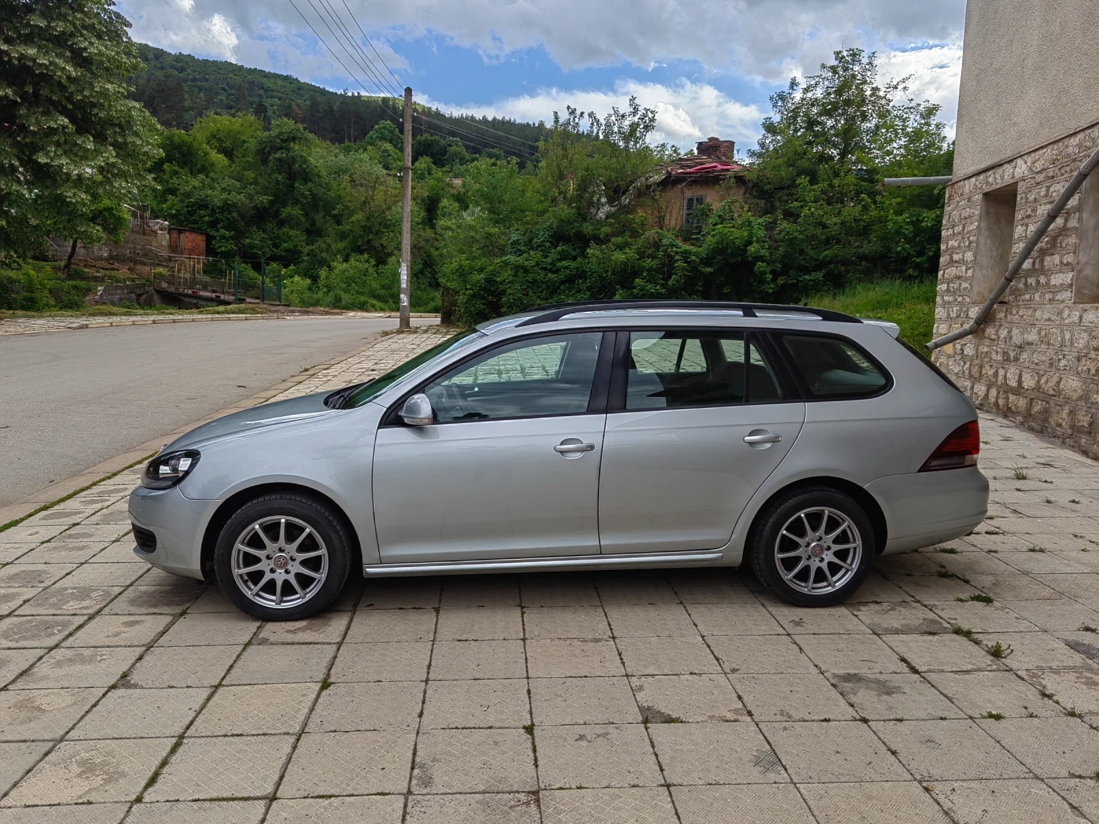 VW Golf 1.6 tdi - изображение 5