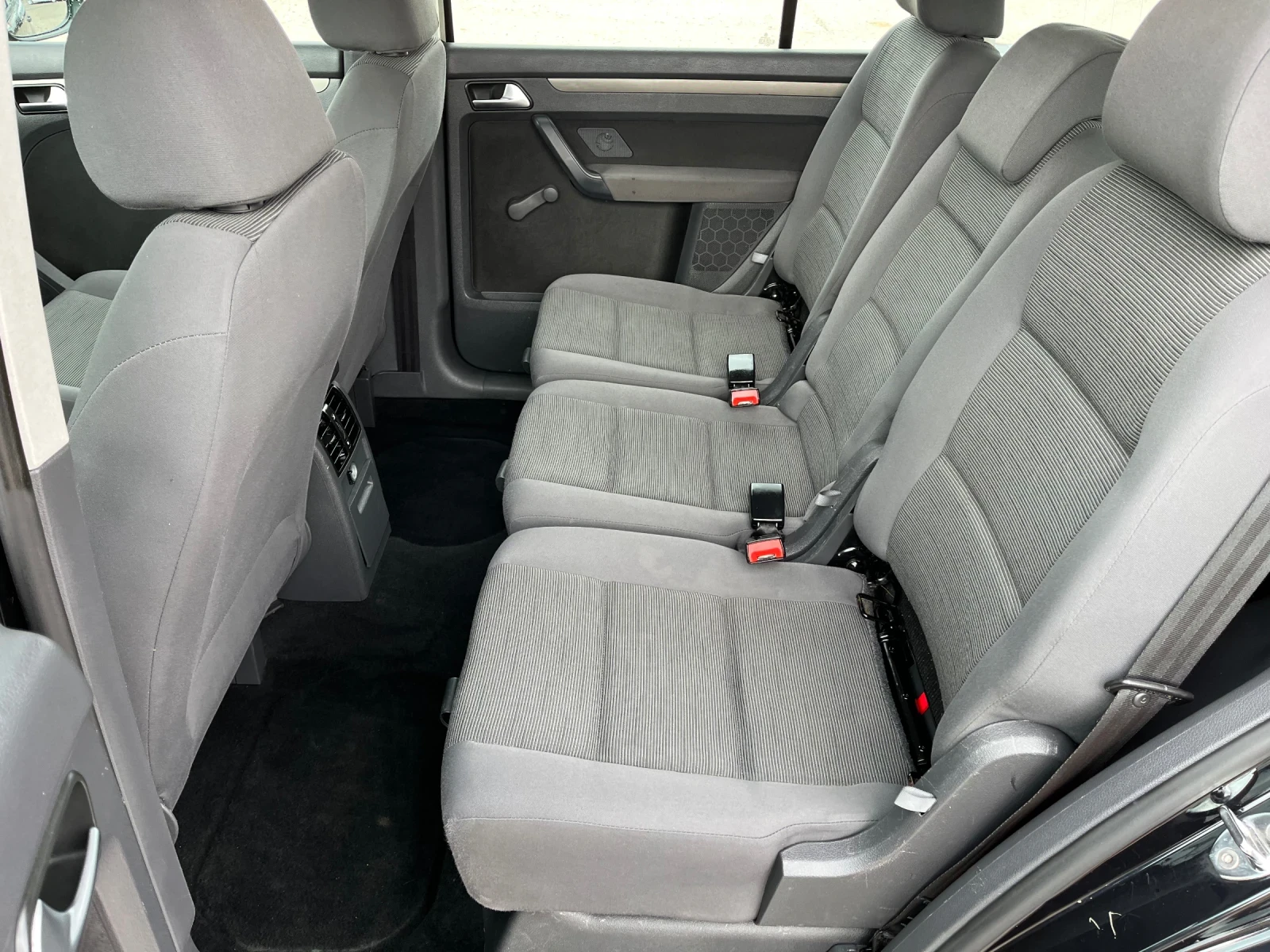 VW Touran 1.9TDI-FACE - изображение 9