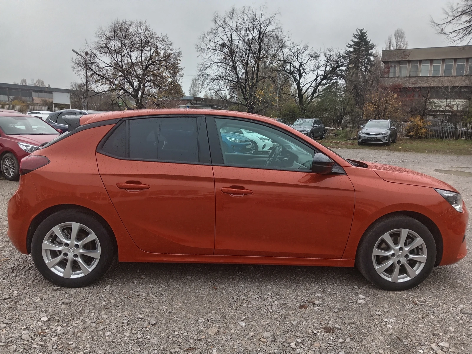 Opel Corsa 1.2T Auto - изображение 6