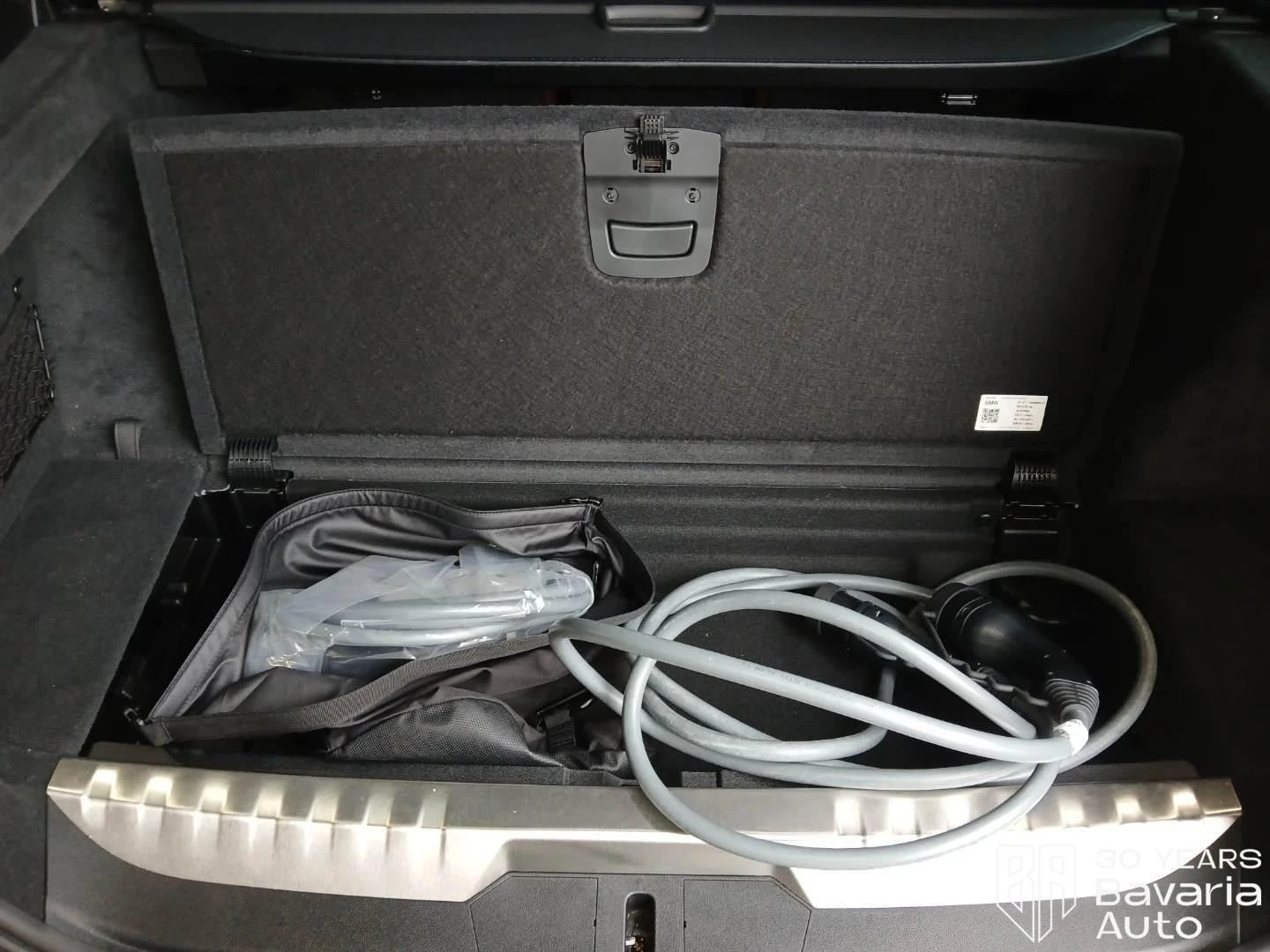 BMW 330 e xDrive Touring M Sport Paket Sportautomatic | Mobile.bg   14