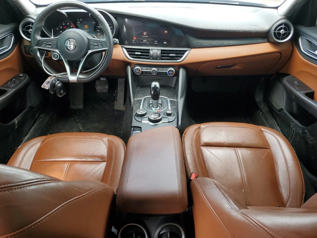 Alfa Romeo Giulia Q4 * Възможност за Лизинг*  - изображение 8