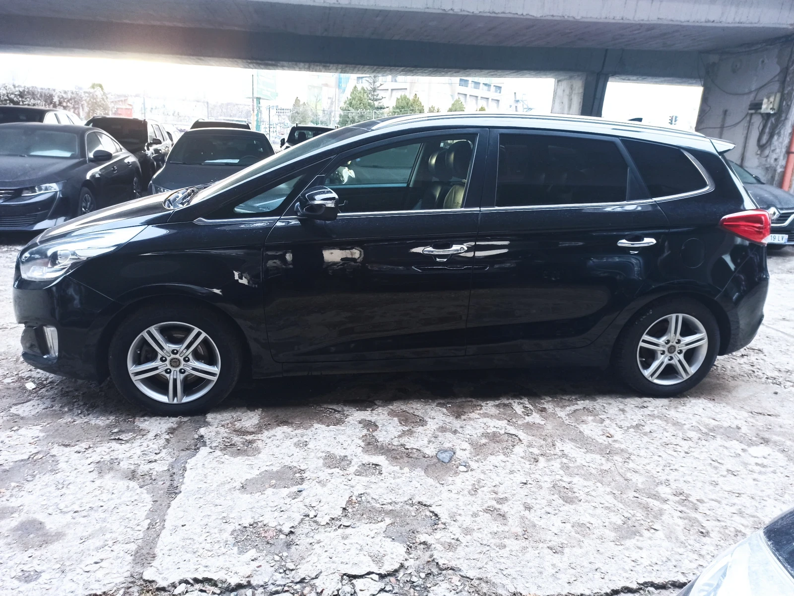 Kia Carens NAVI, PANORAMA KOZHA | Mobile.bg � ����������� 8