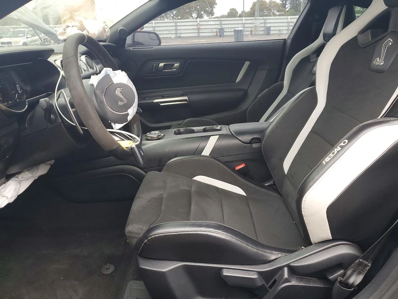 Ford Mustang 5.2l Shelby Gt500, снимка 7 - Автомобили и джипове - 53907673