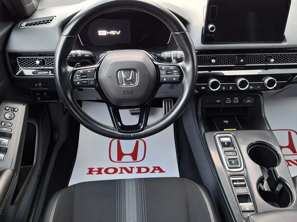 Honda Civic 2.0 i-MMD Hybrid Sport, снимка 11 - Автомобили и джипове - 53971866