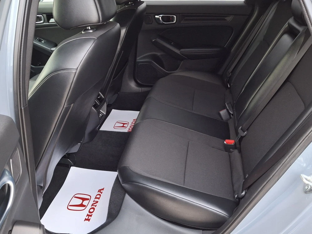 Honda Civic 2.0 i-MMD Hybrid Sport, снимка 16 - Автомобили и джипове - 53971866