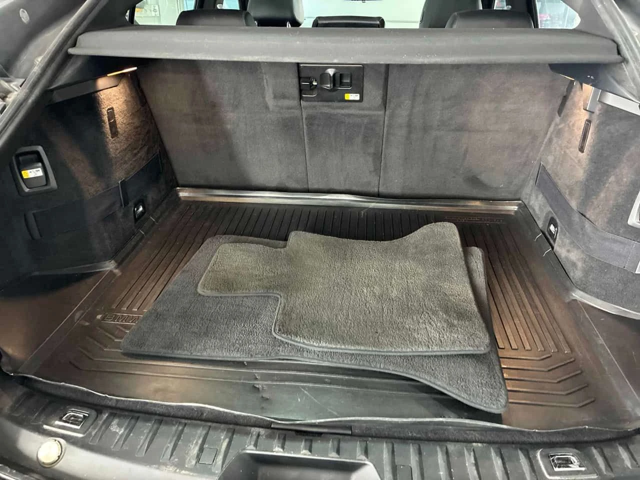 BMW 535 * GT xDrive * CARFAX * HEAD UP * HARMAN * 2 КЛЮЧА, снимка 15 - Автомобили и джипове - 54199918