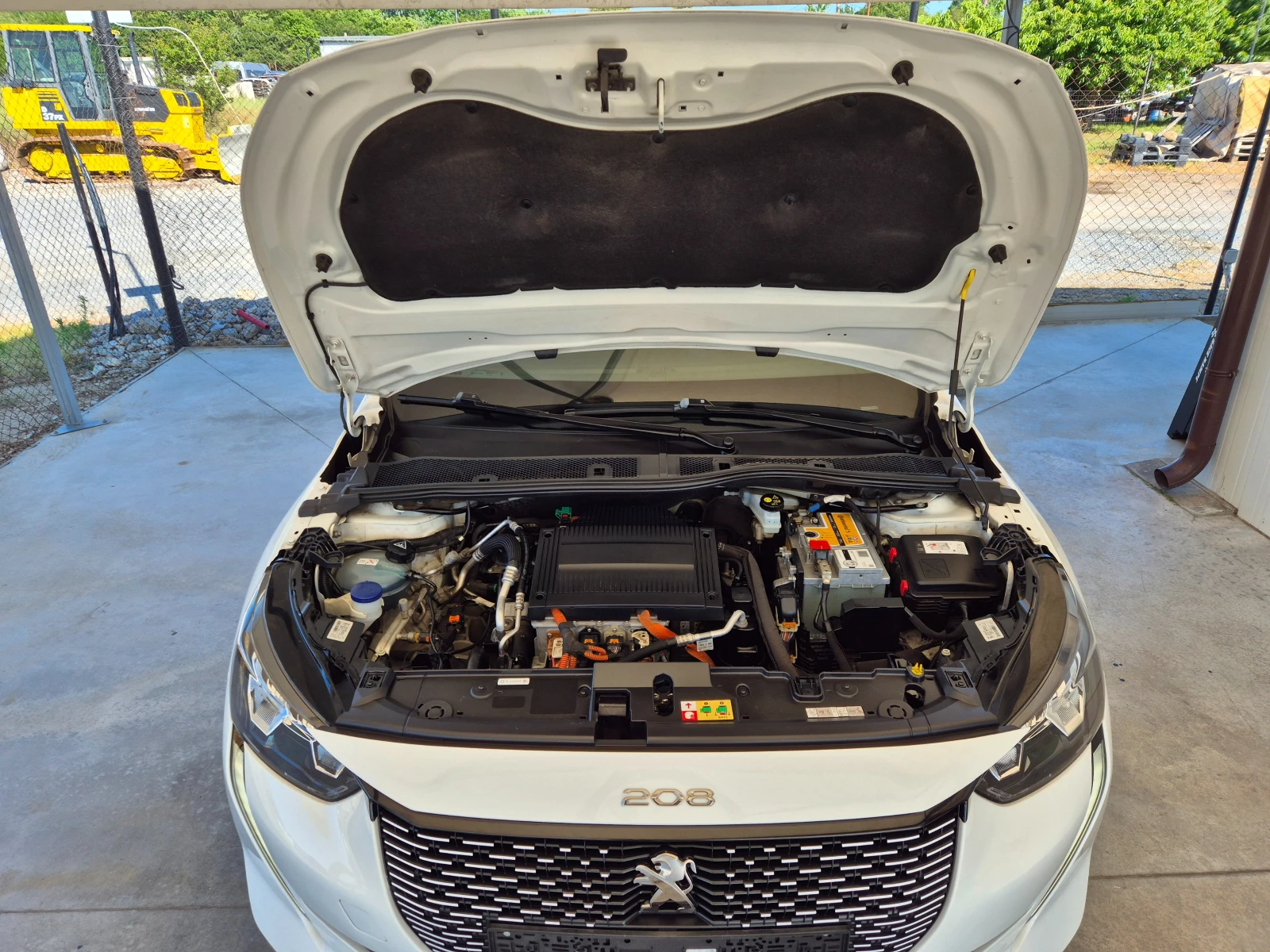 Peugeot 208 e-208* ELECTRICA* , снимка 15 - Автомобили и джипове - 54698898