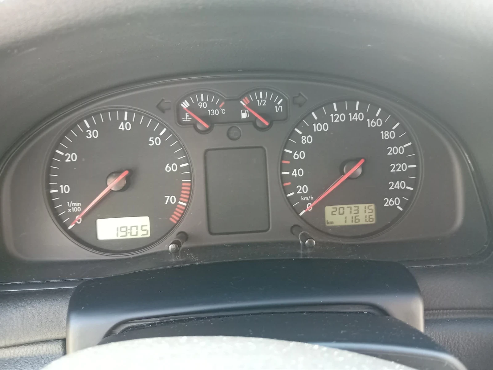 VW Passat, снимка 13 - Автомобили и джипове - 54810967