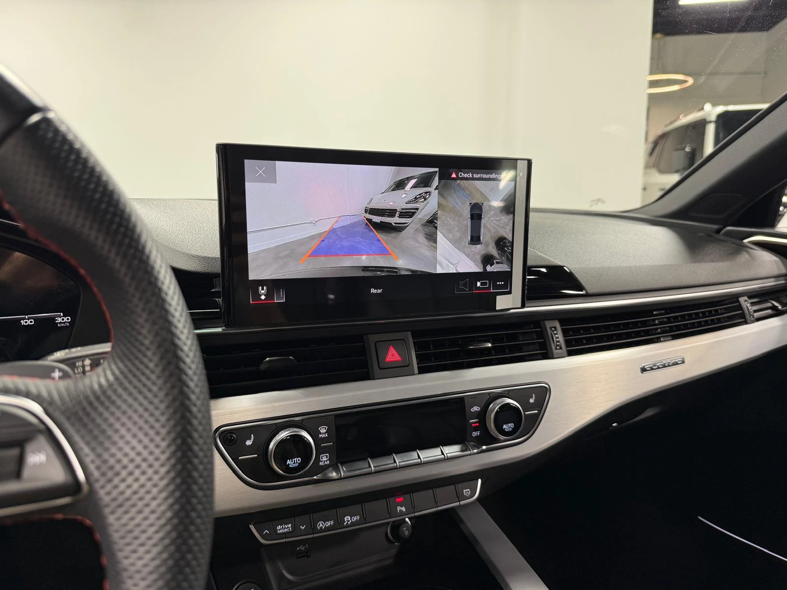 Audi A4 Technik/B&O/S-Line Pckg/CarPlay/ПАНОРАМА/360CAM, снимка 15 - Автомобили и джипове - 55200834