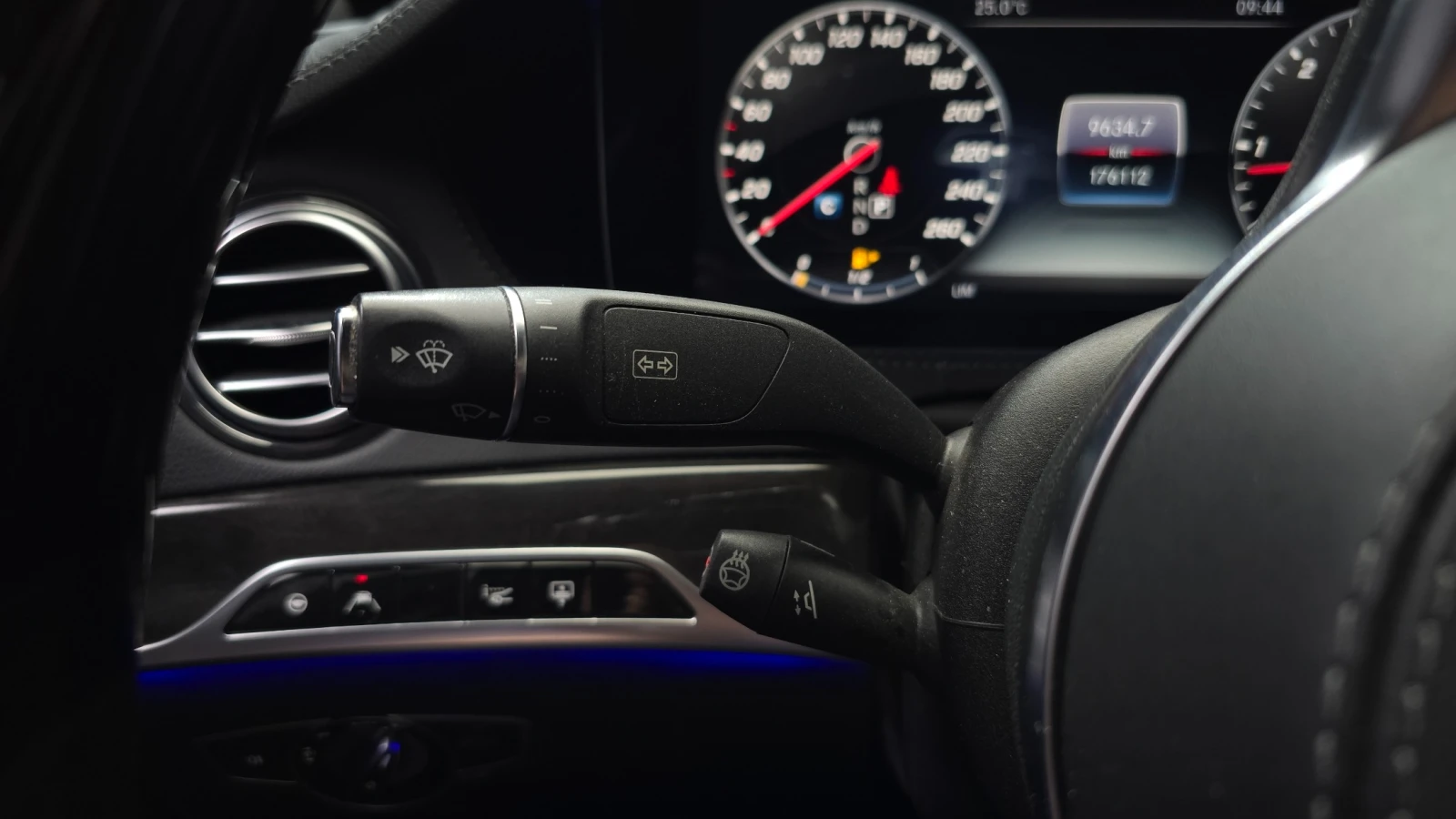 Mercedes-Benz S 400 AMG line/HUD/360 Cam/Подгрев/Обдух/МАСАЖИ/ВЪЗДУХ, снимка 15 - Автомобили и джипове - 55297086