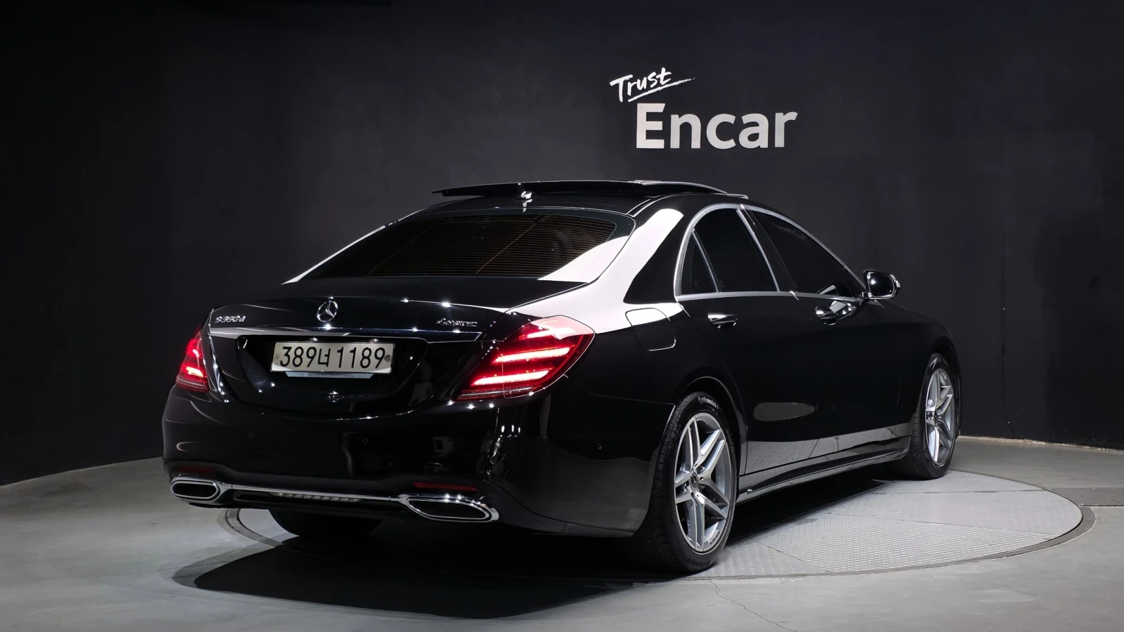 Mercedes-Benz S 400 AMG line/HUD/360 Cam/Подгрев/Обдух/МАСАЖИ/ВЪЗДУХ, снимка 2 - Автомобили и джипове - 55297086