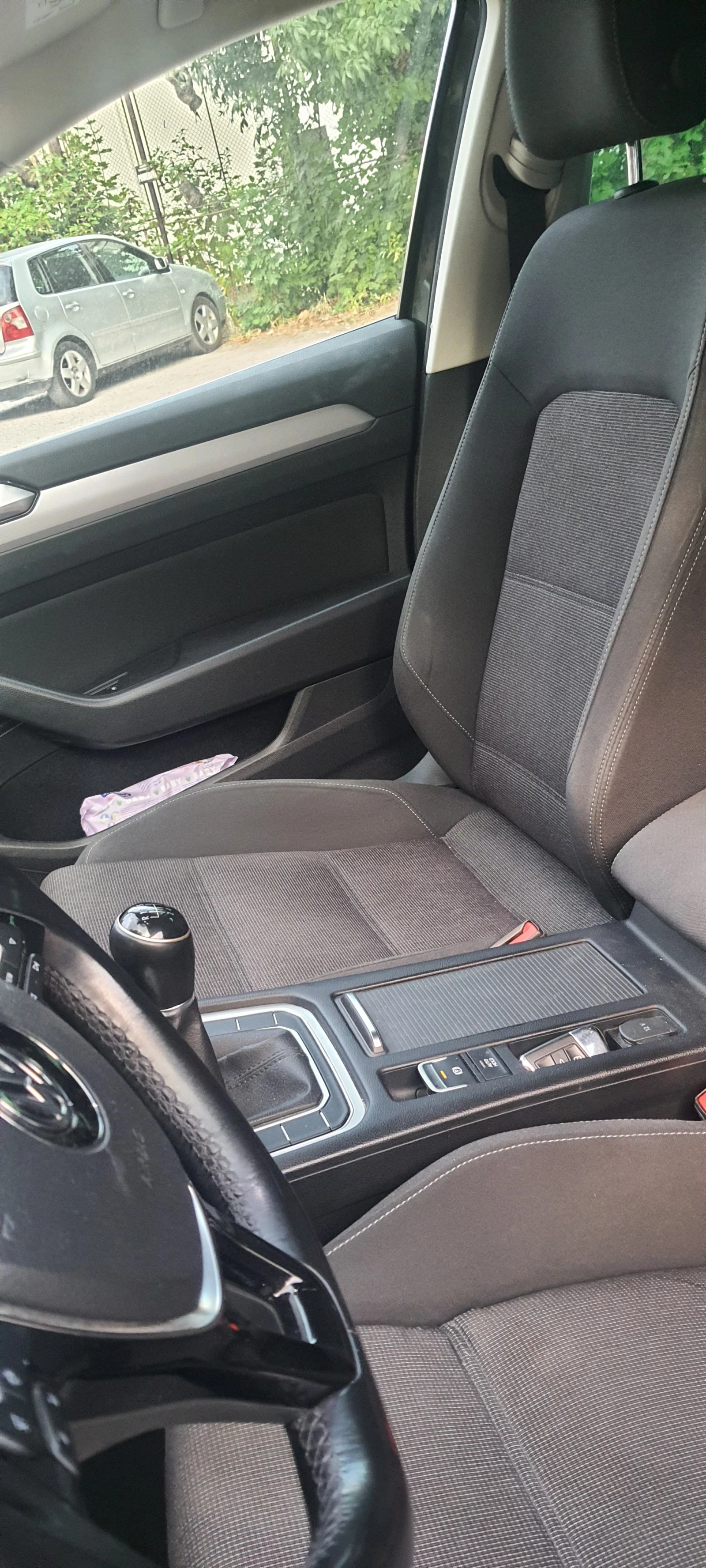 VW Passat, снимка 14 - Автомобили и джипове - 55812297