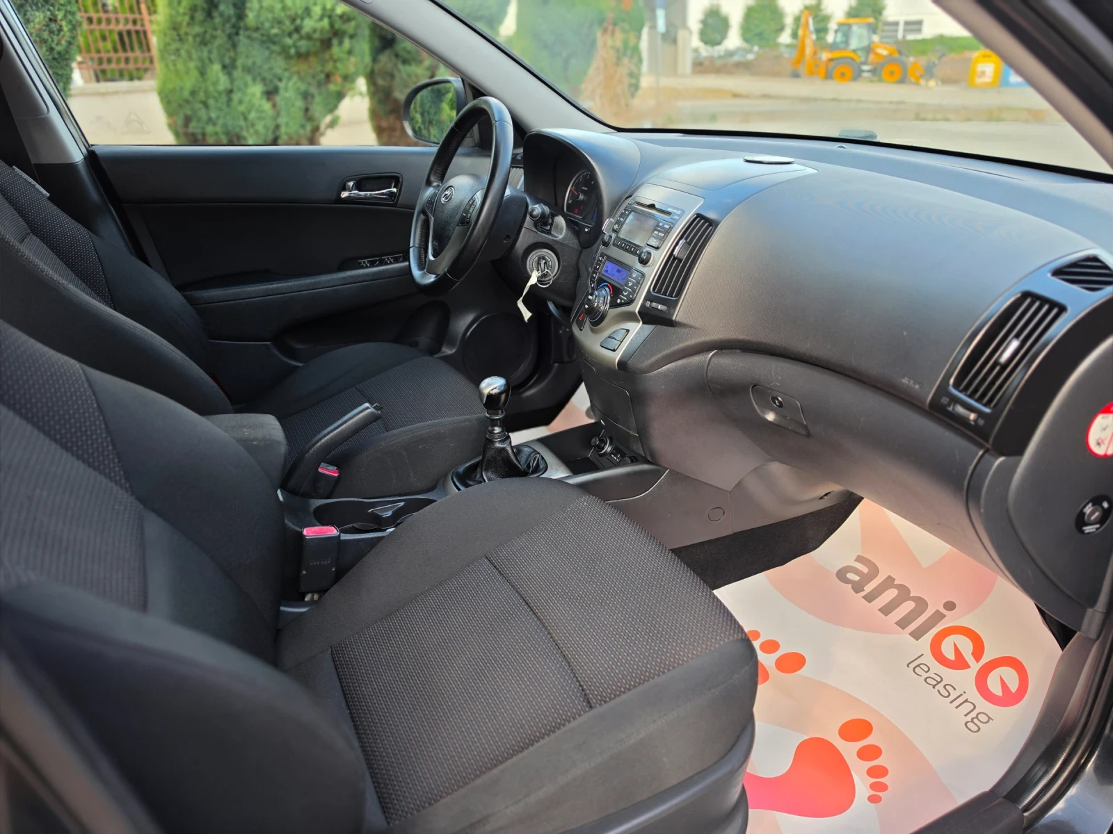 Hyundai I30 1.6CRDi 115hp * КЛИМАТРОНИК * ЕВРО 4 * ЛИЗИНГ * , снимка 13 - Автомобили и джипове - 55416179