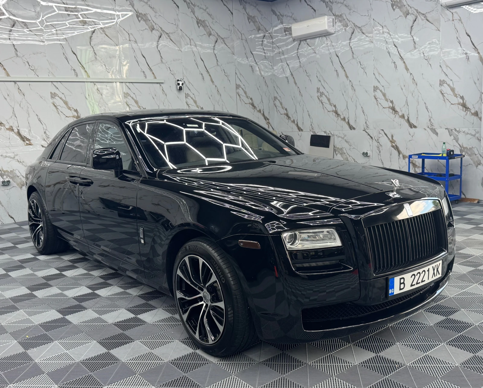 Rolls-Royce Ghost, снимка 3 - Автомобили и джипове - 55579861