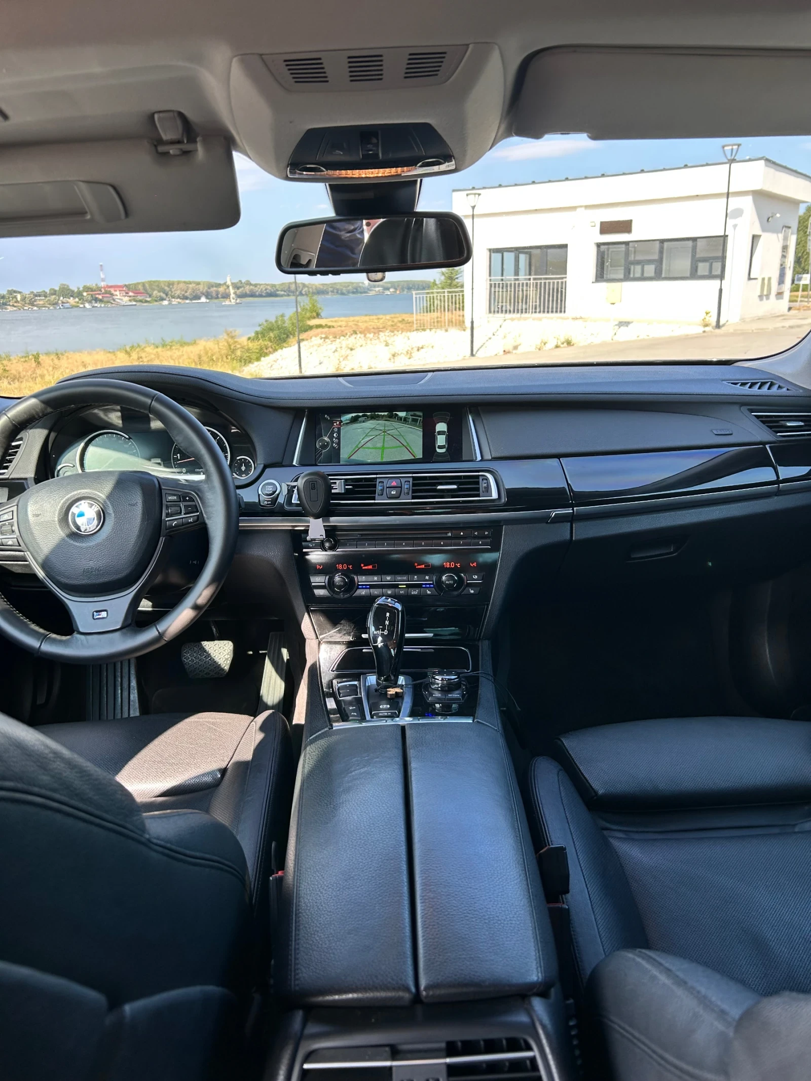 BMW 740, снимка 7 - Автомобили и джипове - 55797691