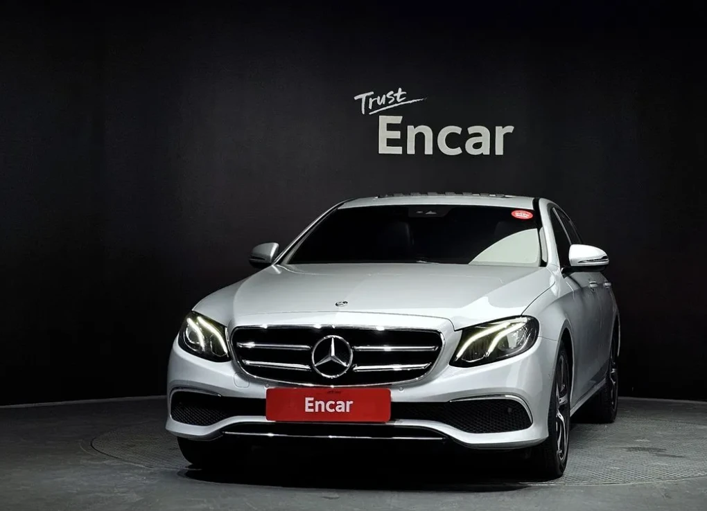 Mercedes-Benz E 250 КОЖА* МЕМОРИ* КАМЕРА* , снимка 2 - Автомобили и джипове - 55879351