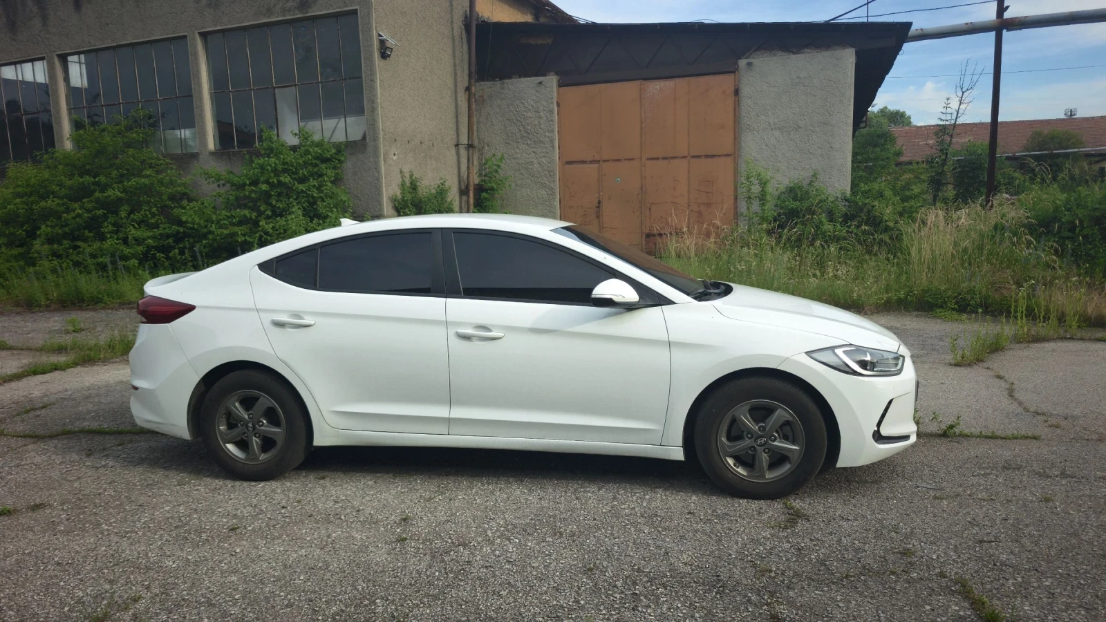 Hyundai Elantra AVANTE , снимка 3 - Автомобили и джипове - 55966677